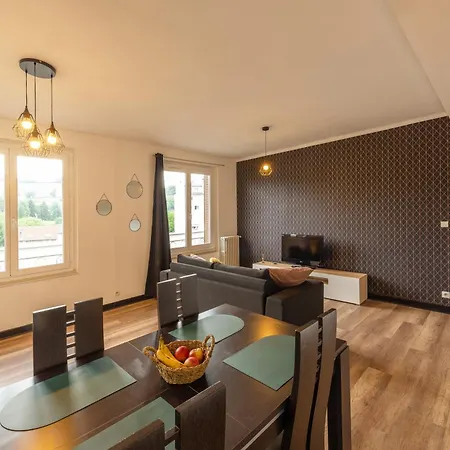Grand Lumineux Au Centre D'aurillac Apartament *